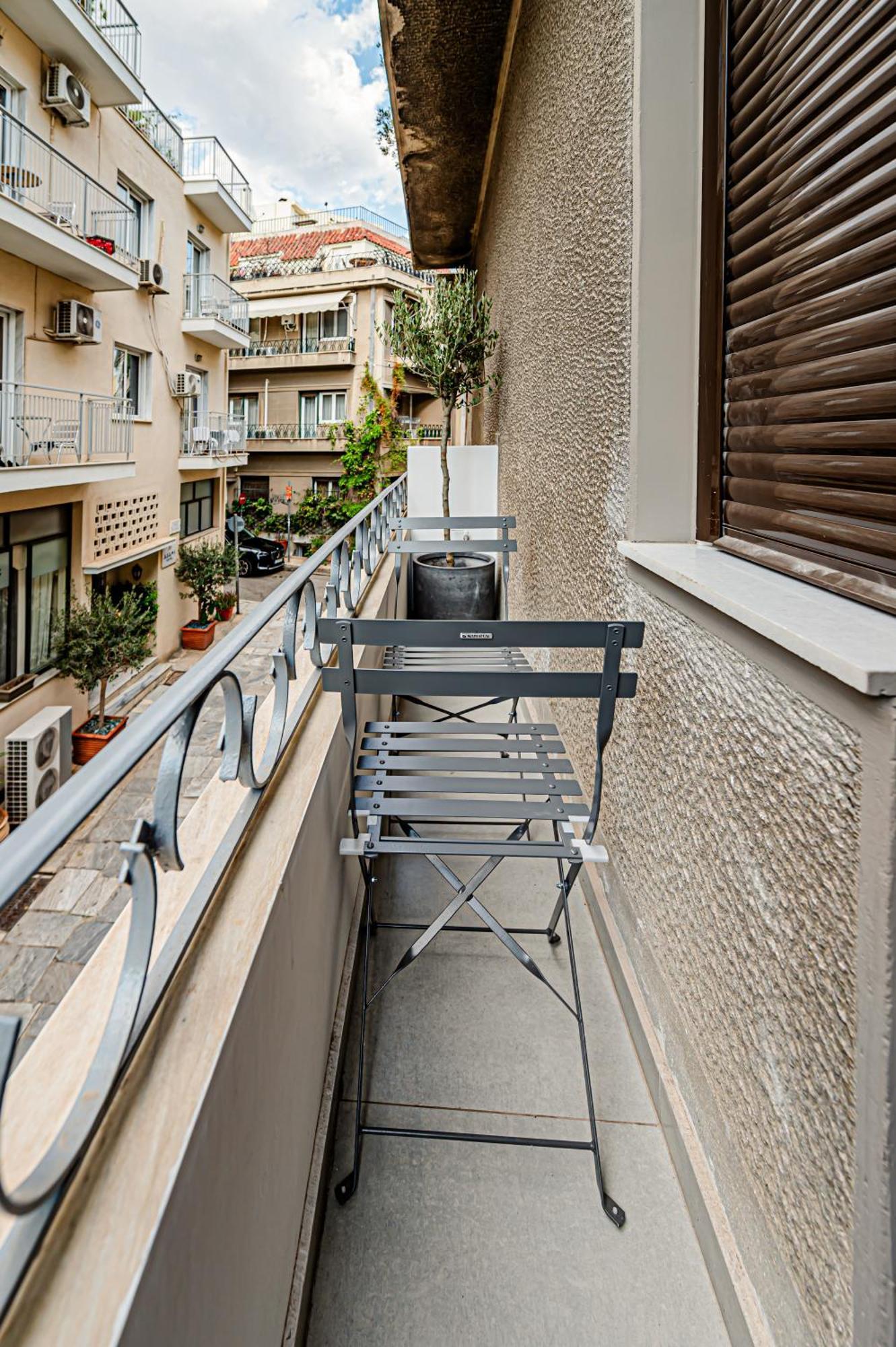 Апартаменты Ιkia Plaka - Timeless Elegance In Афины Экстерьер фото